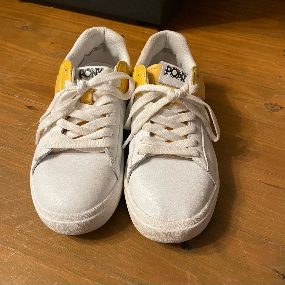 Pony tennis shoes Size 6